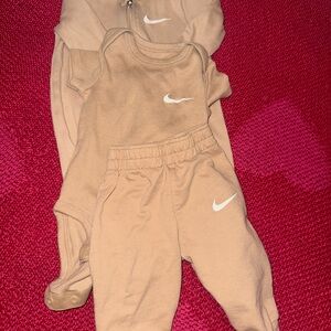 Nike Beige Kids Bodysuit Set